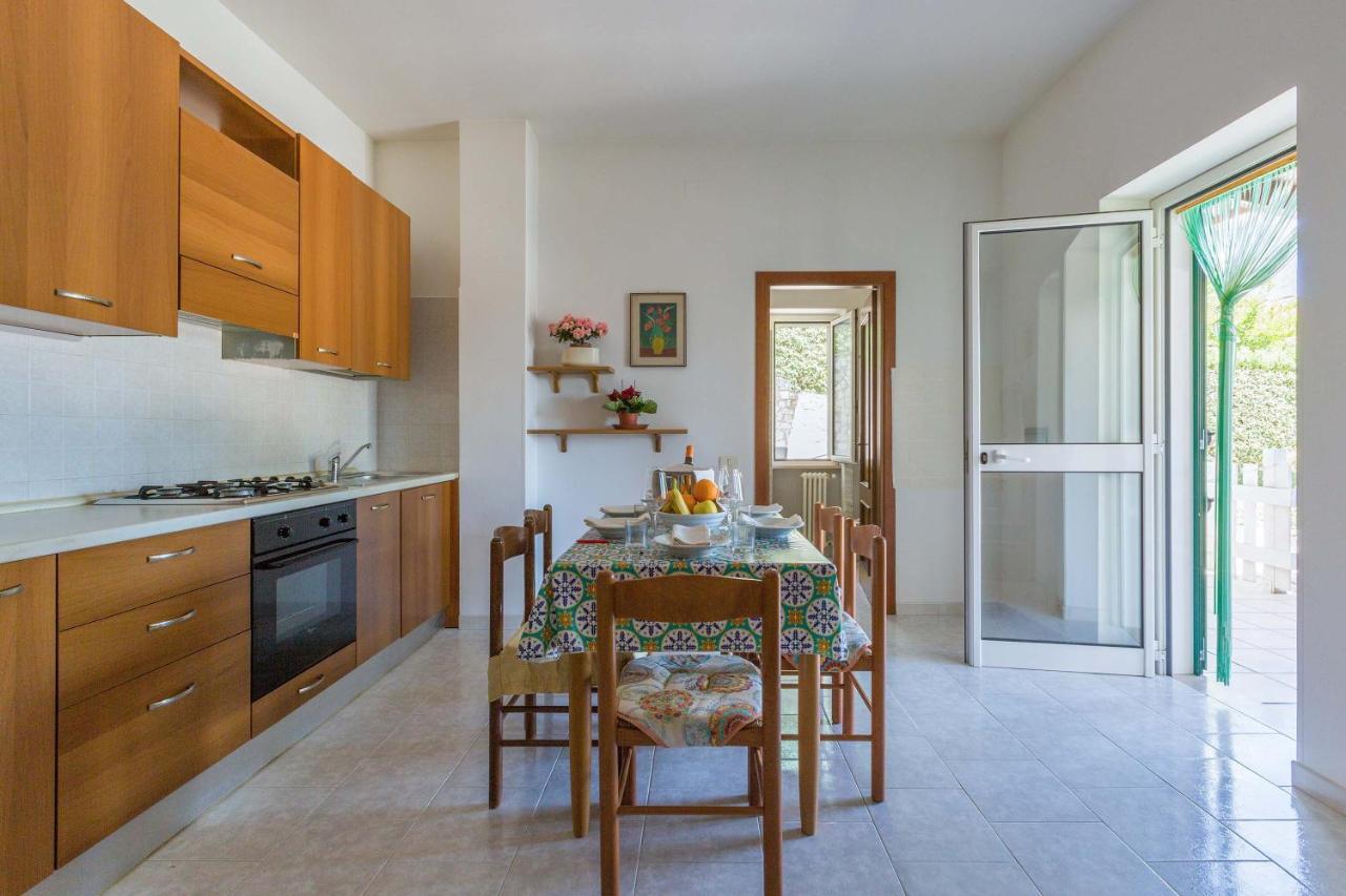 Ferienwohnung Il Bacio Del Sole By Barbarhouse Vieste Exterior foto